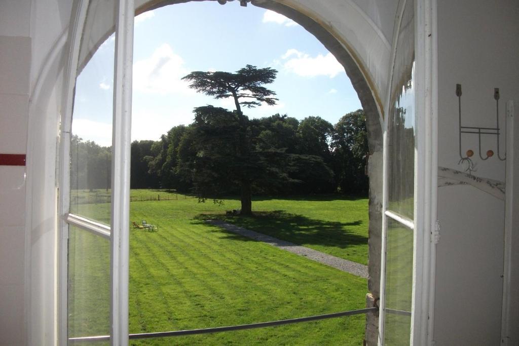 Château de Yaucourt Bussus Yaucourt-Bussus Quarto foto